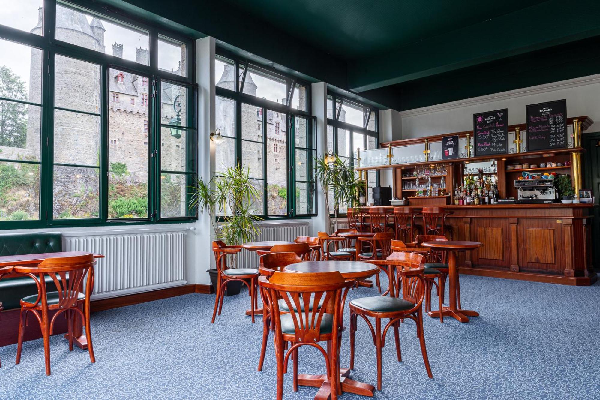 Hotel Restaurant Du Chateau Josselin Exteriér fotografie