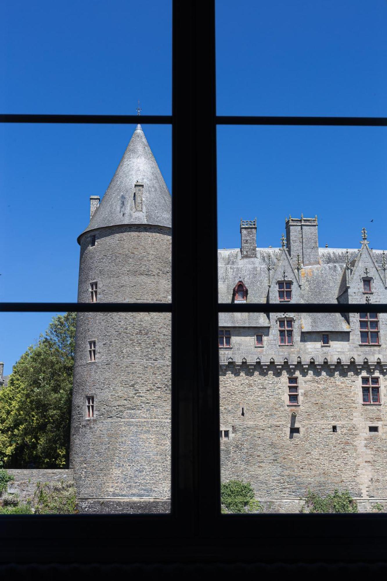 Hotel Restaurant Du Chateau Josselin Exteriér fotografie