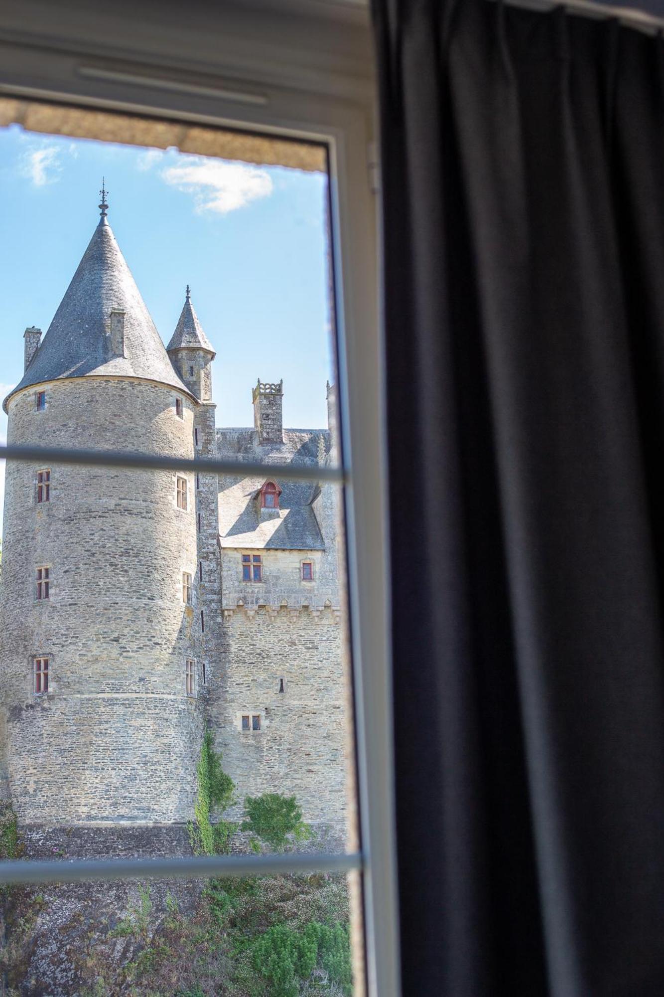 Hotel Restaurant Du Chateau Josselin Exteriér fotografie