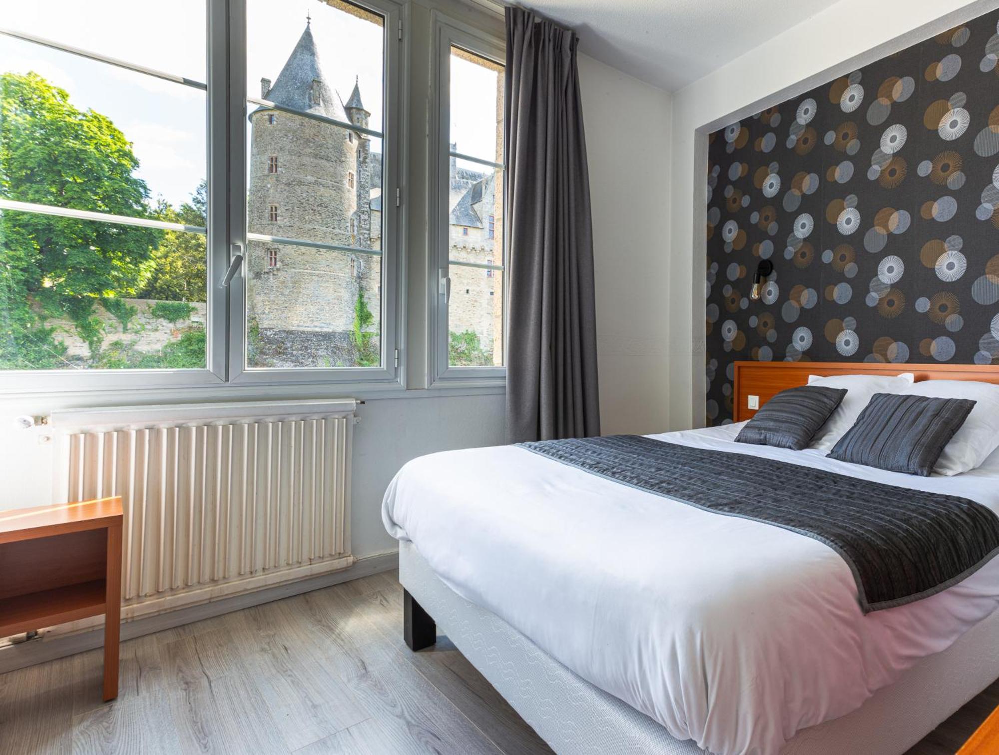 Hotel Restaurant Du Chateau Josselin Exteriér fotografie